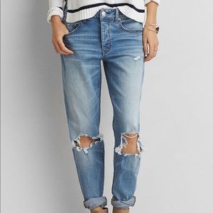 American Eagle Tomgirl Jeans